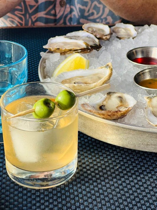 Charleston Culinary Chronicles: Riding the Wave of Flavors from Downtown to Island Retreats